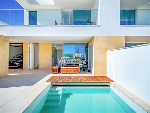 Advert pic 0