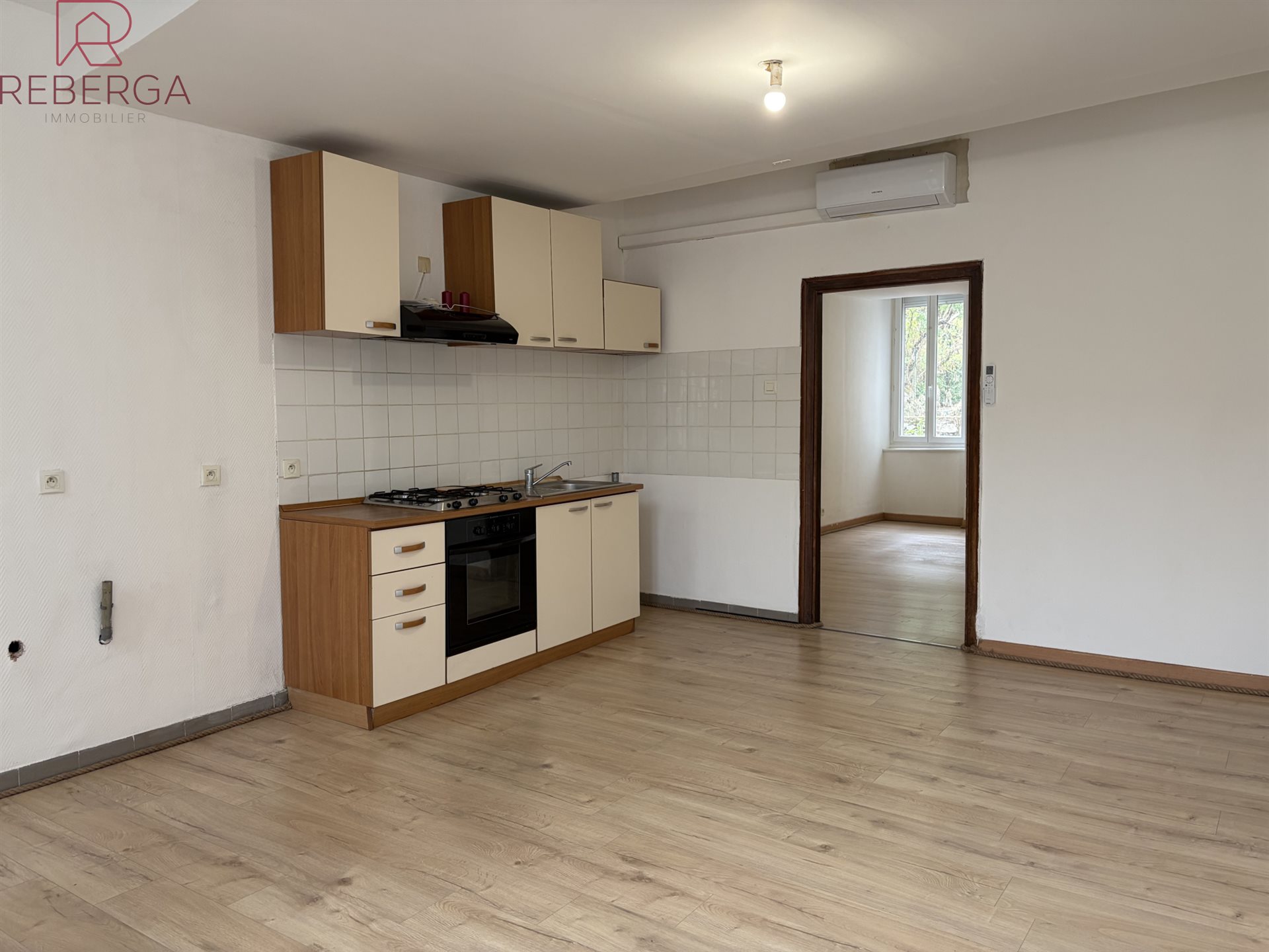 Appartement à louer, 70m², Saint-Amans-Soult