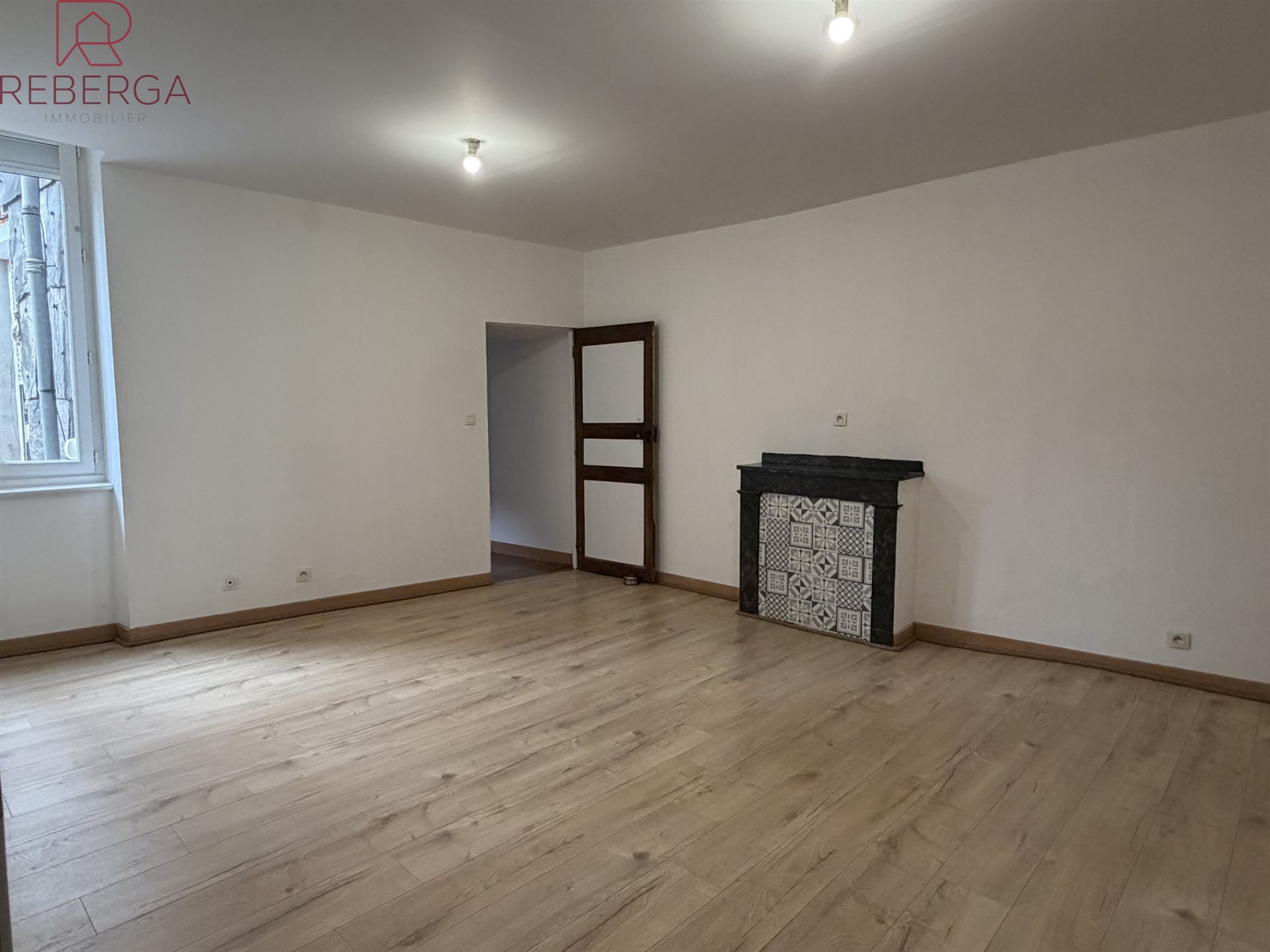 Appartement à louer, 70m², Saint-Amans-Soult