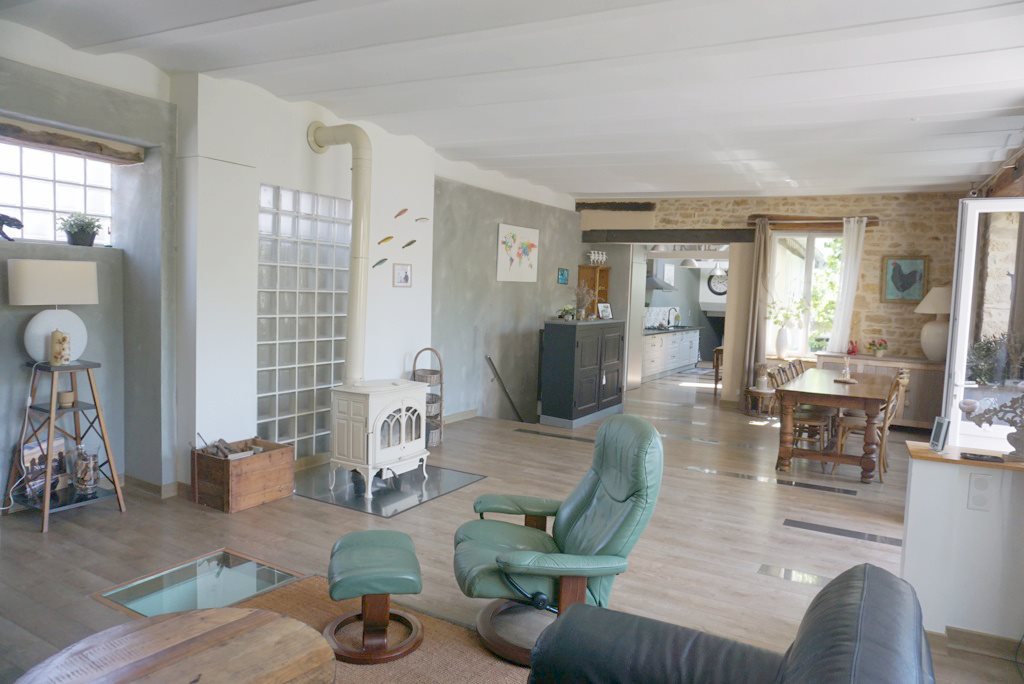 Maison à vendre, 157m², Charolles