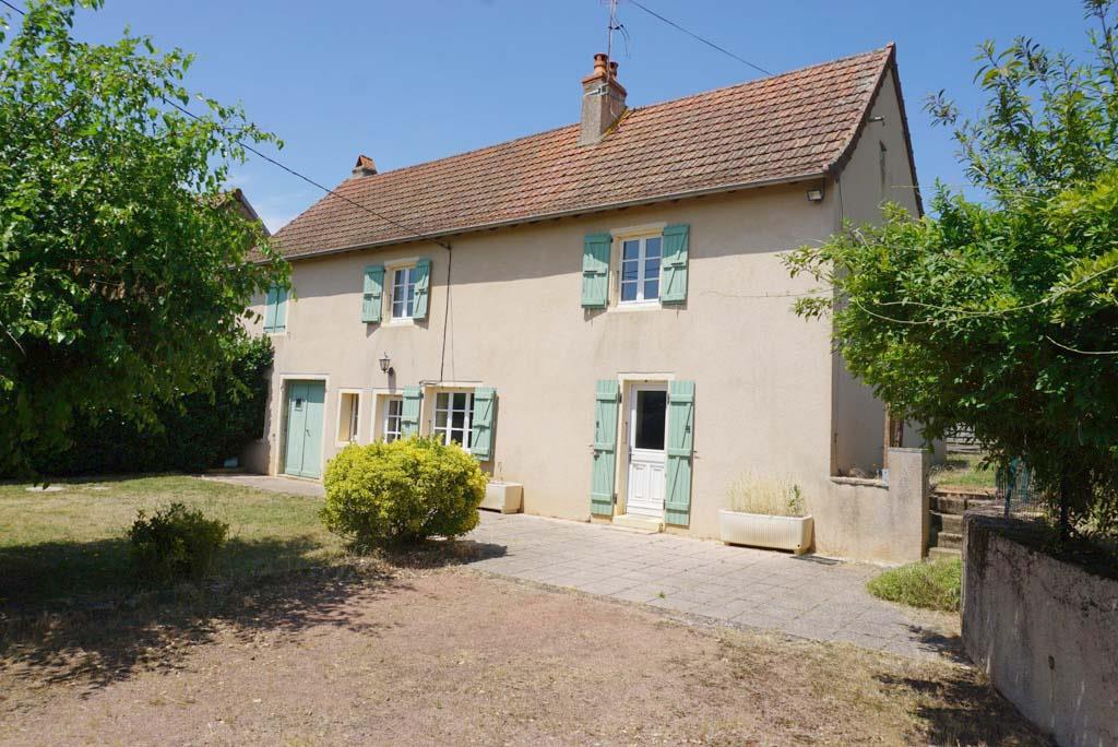 Maison à vendre, 118m², Saint-Christophe-en-Brionnais