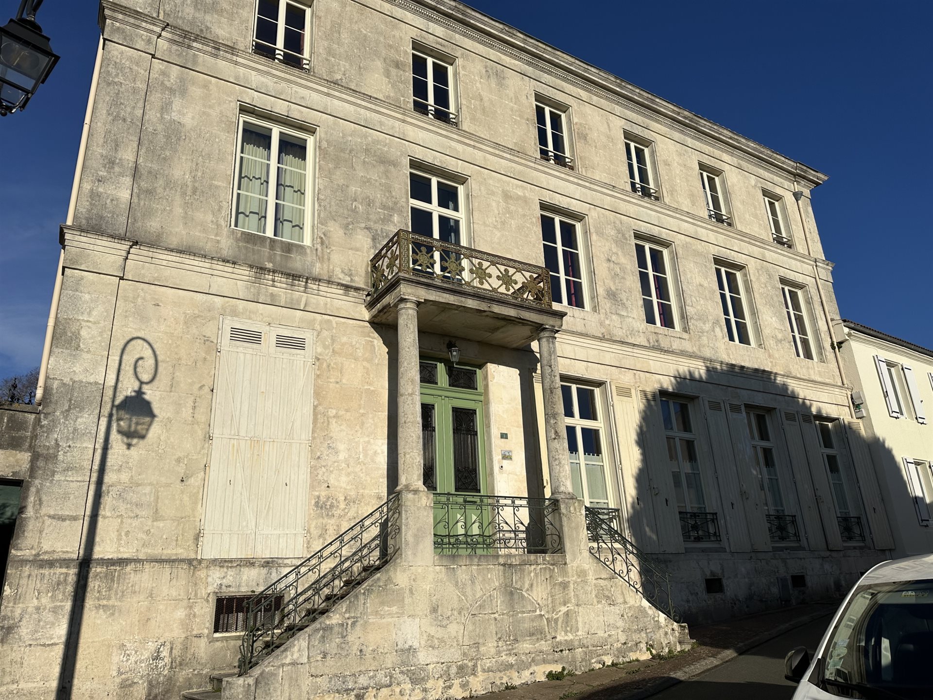 Maison à vendre, 386m², Tonnay-Charente