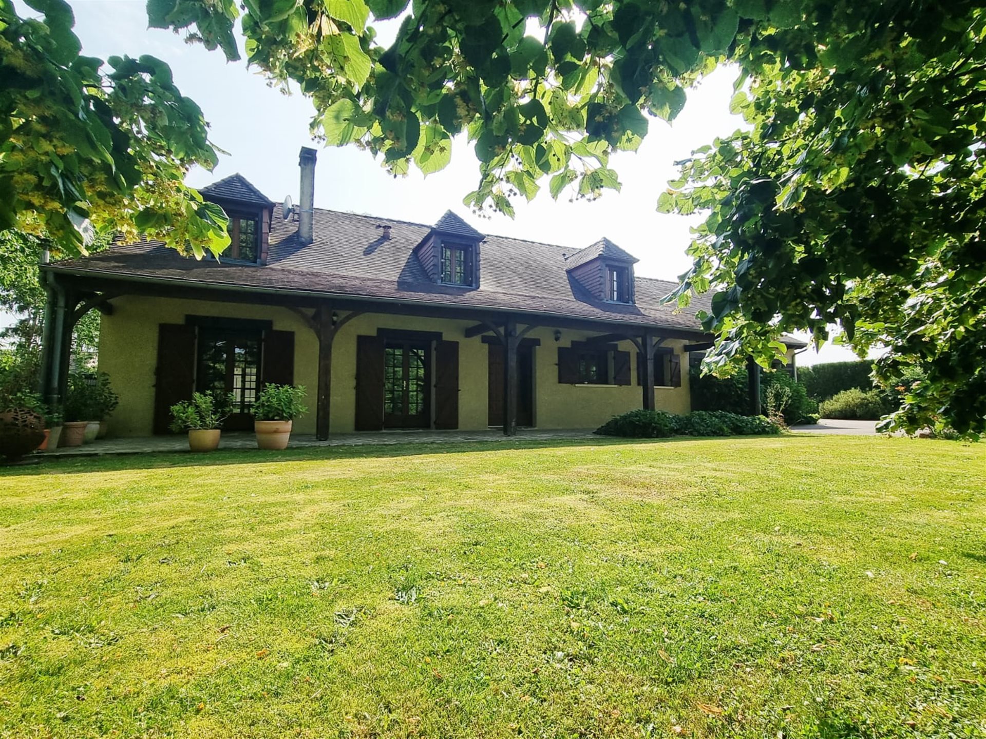 Maison 7 pièces 207 m² · à Glandon · 207 m² · 299 000 €