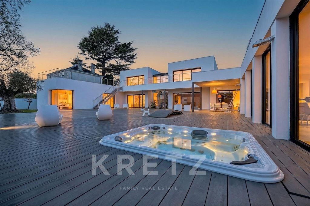 Maison à vendre, 360m², Angoulême