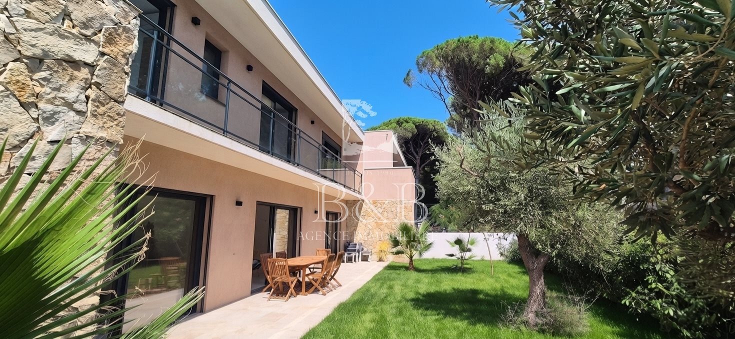 Maison à vendre, 175m², Saint-Raphaël