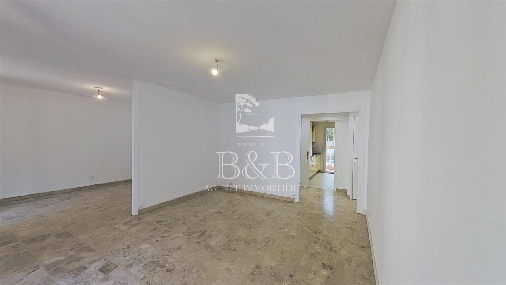 Appartement à vendre, 58m², Fréjus