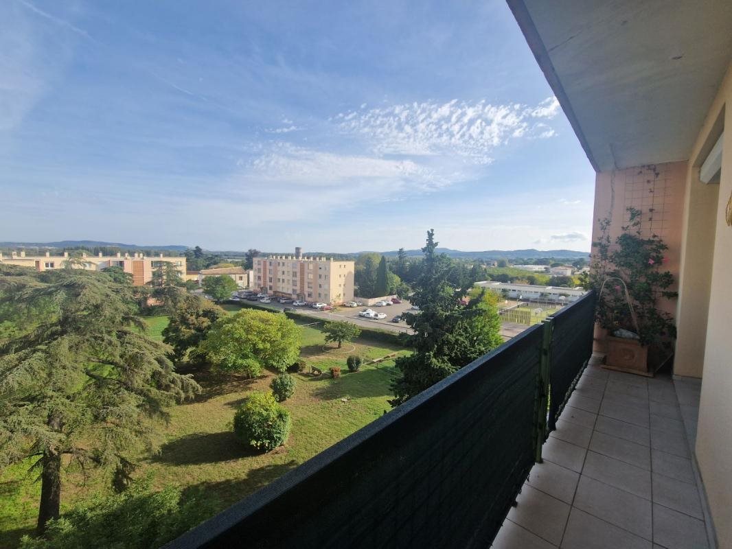 Appartement à louer, 66m², Pont-Saint-Esprit