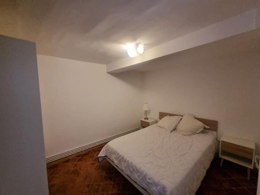 Appartement à louer, 65m², Pont-Saint-Esprit