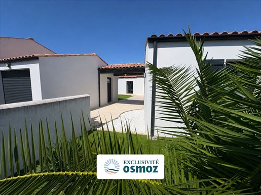 Maison 4 pièces 102 m² · à Dompierre-sur-Mer · 102 m² · 472 500 €