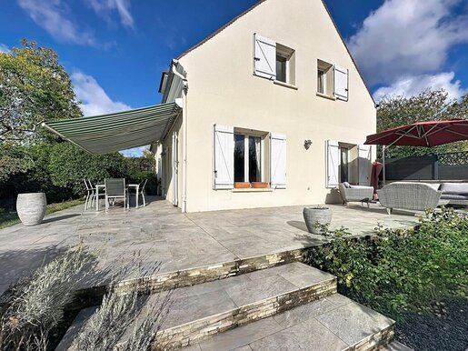 Maison 6 pièces 153 m² · à Saint-Nom-la-Bretèche · 153 m² · 845 000 €
