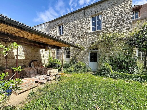 Maison 4 pièces 79 m² · à Saint-Nom-la-Bretèche · 79 m² · 260 000 €