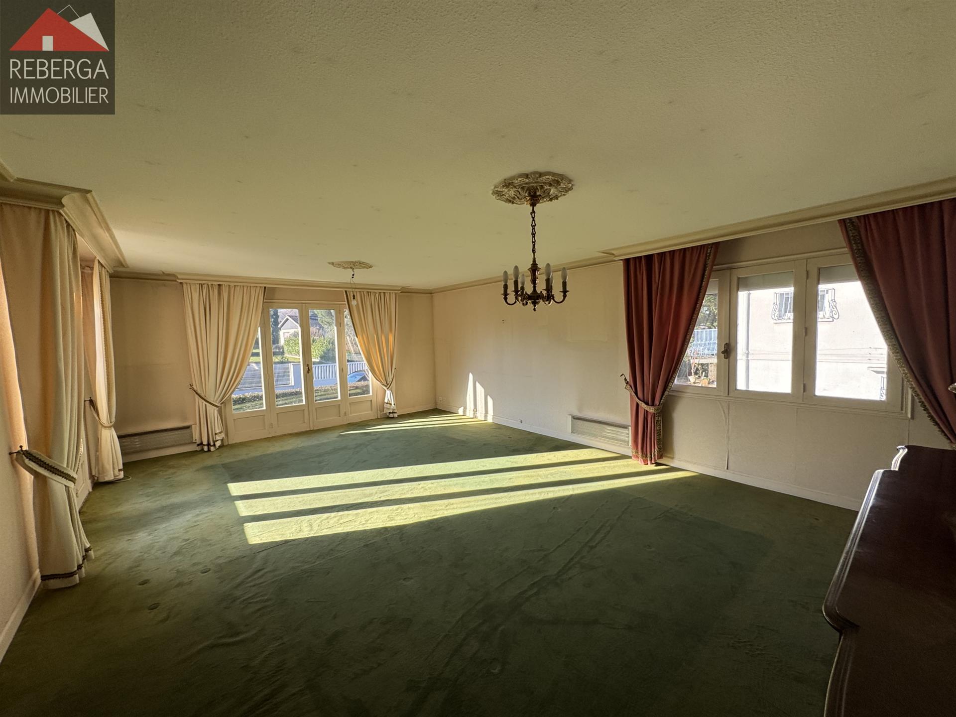 Maison à vendre, 137m², Aussillon