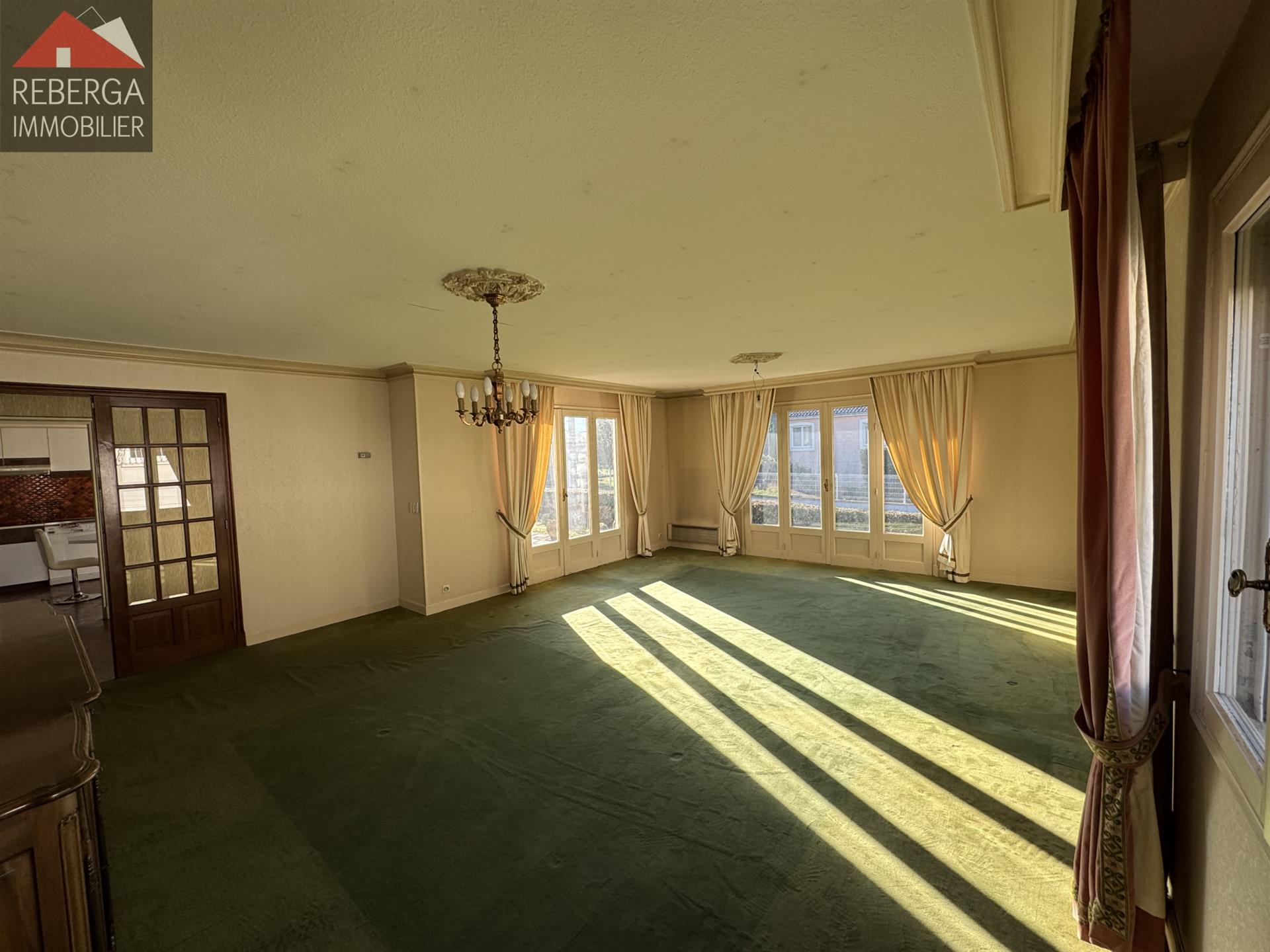 Maison à vendre, 137m², Aussillon