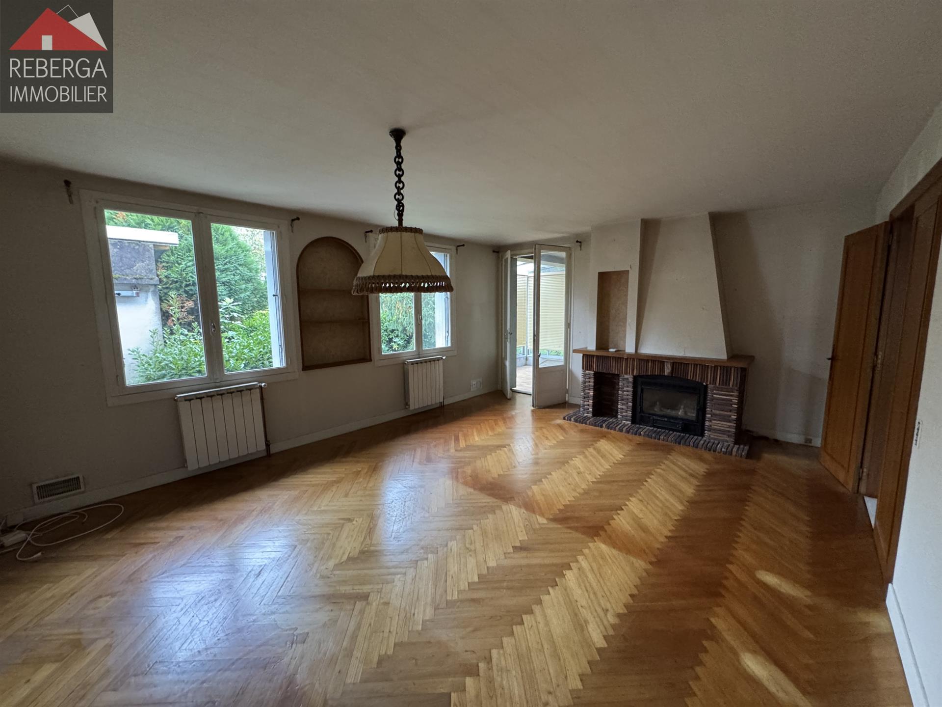 Maison à vendre, 100m², Aussillon