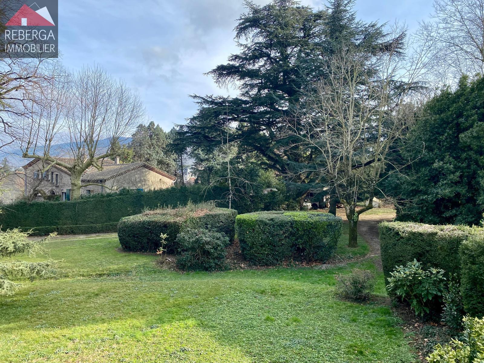 Maison à vendre, 335m², Aussillon