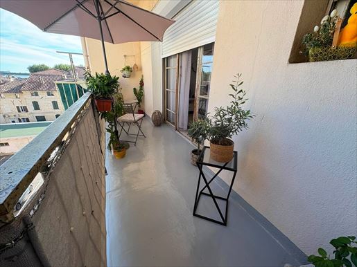 Appartement 5 pièces 97 m² · à Arles · 97 m² · 222 600 €