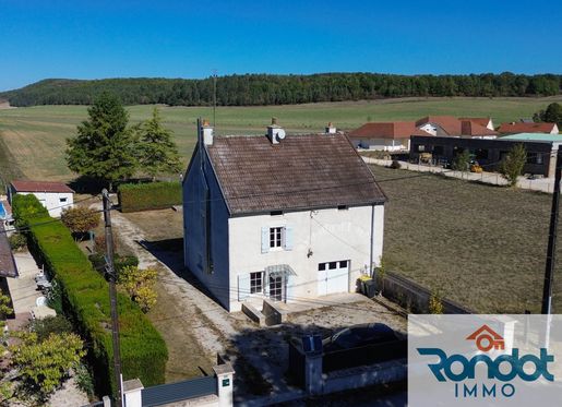 Maison 5 pièces 76 m² · à Diénay · 76 m² · 235 000 €