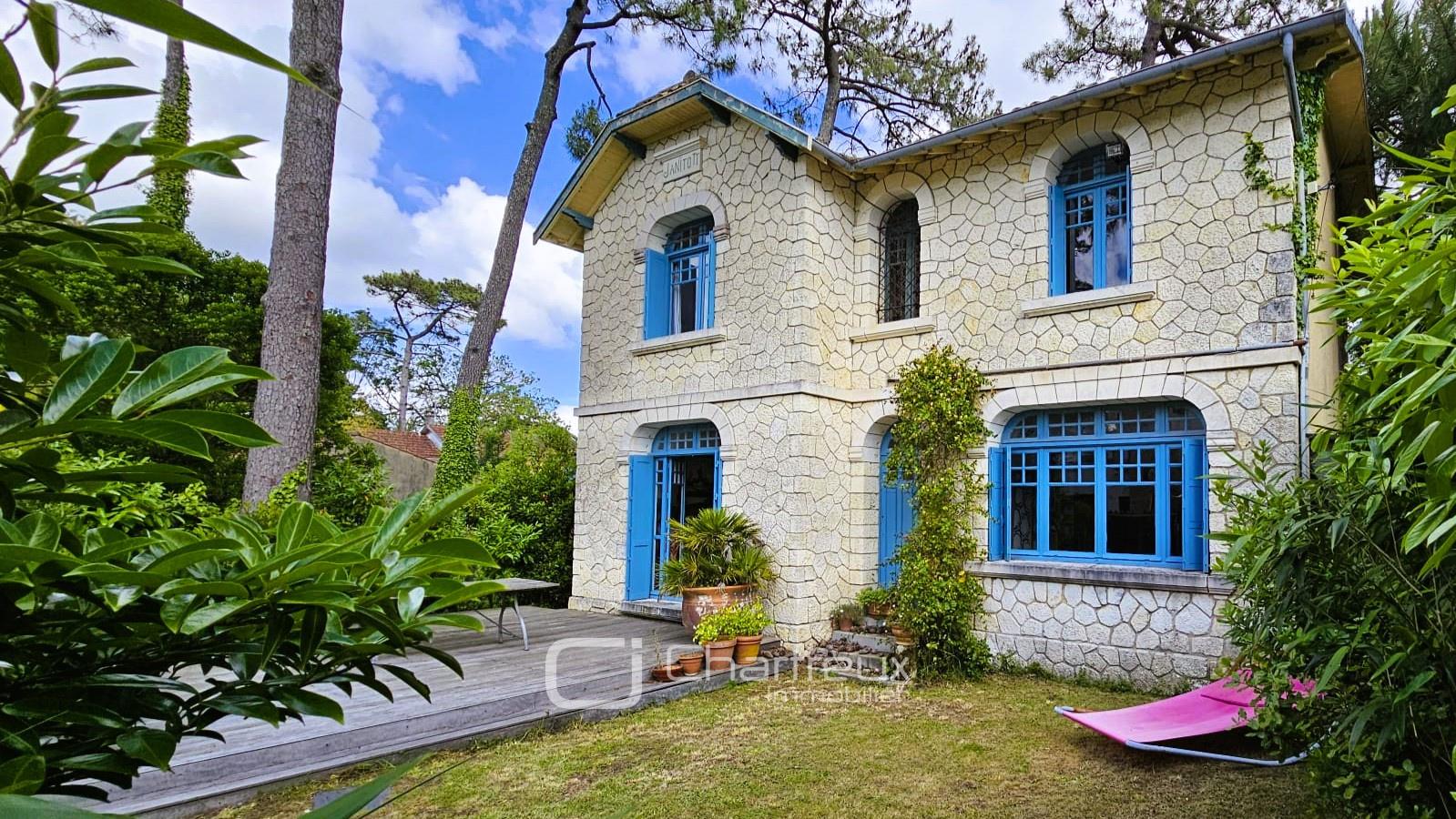 Maison à vendre, 128m², Saint-Palais-sur-Mer
