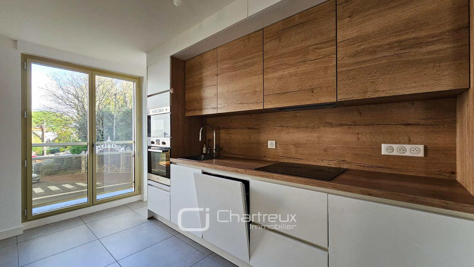 Appartement à vendre, 78m², Royan