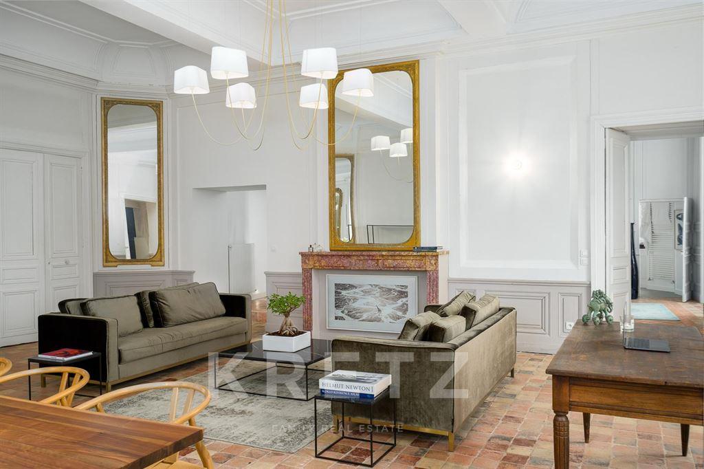 Appartement à vendre, 140m², Curis-au-Mont-d'Or