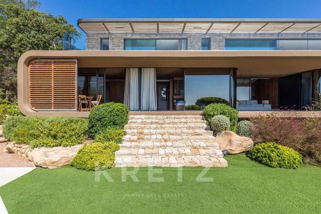 Maison à vendre, 600m², Sainte-Lucie de Porto-Vecchio