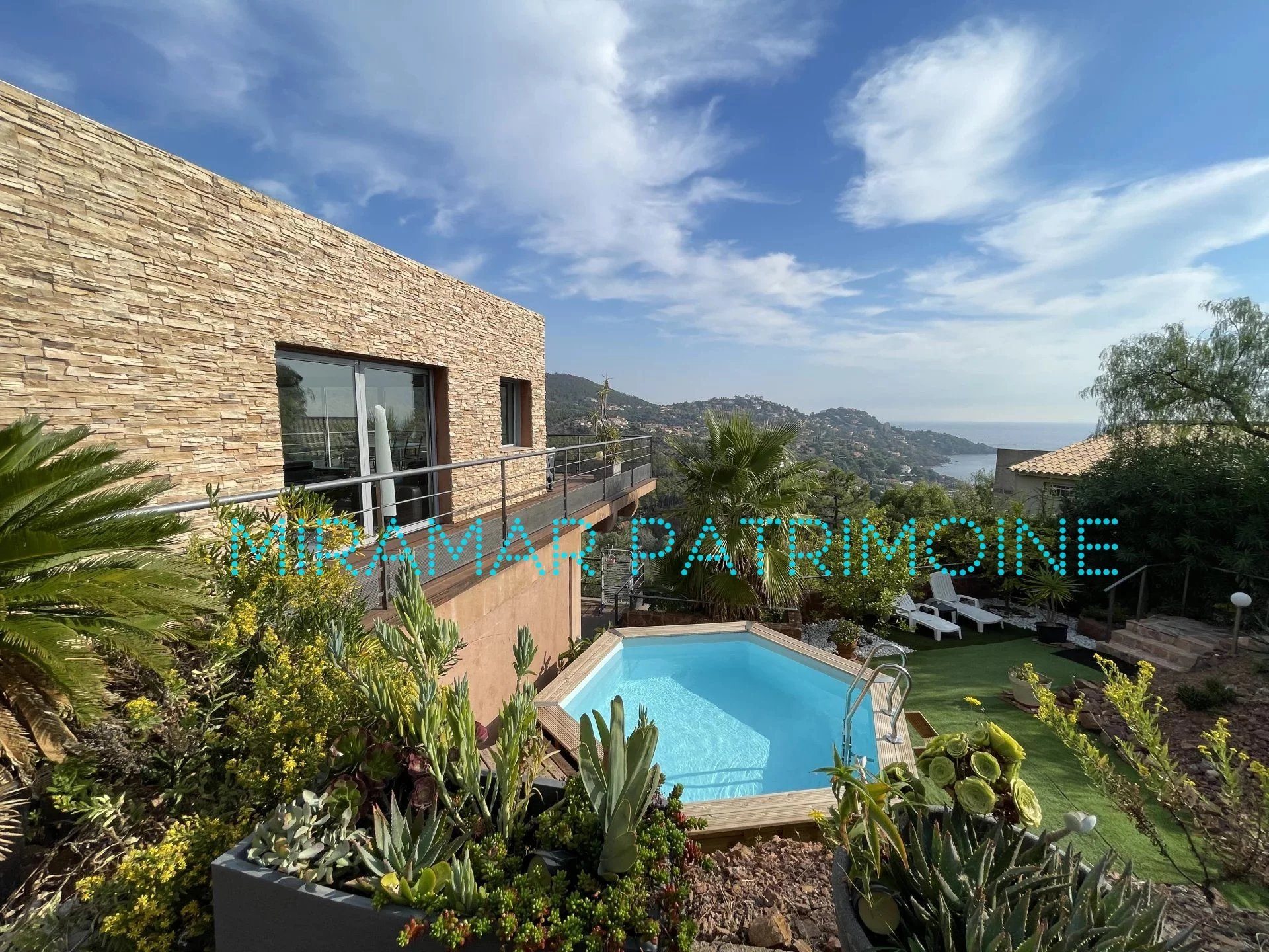 Maison à vendre, 183m², Théoule-sur-Mer