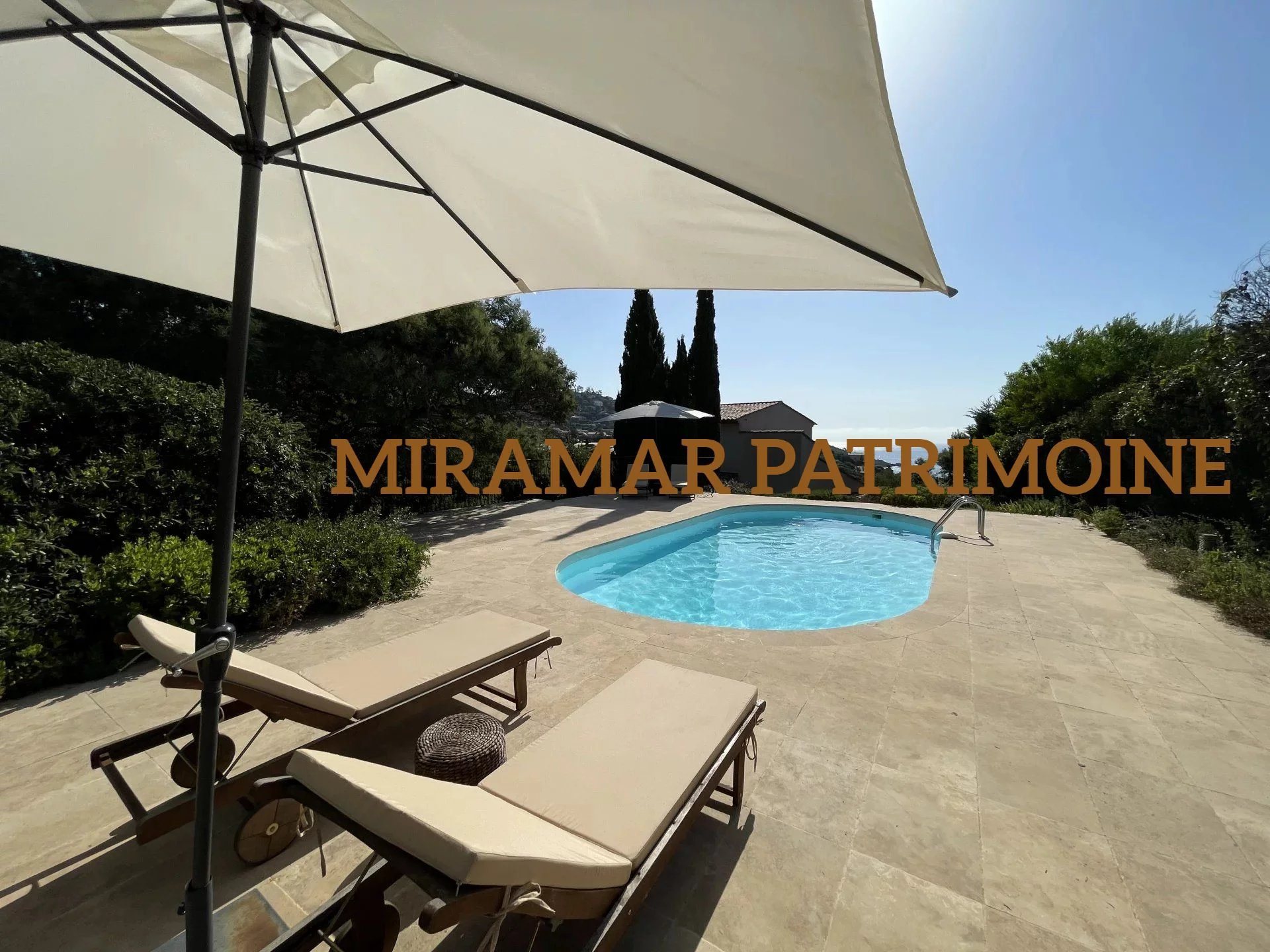 Maison à vendre, 107m², Théoule-sur-Mer