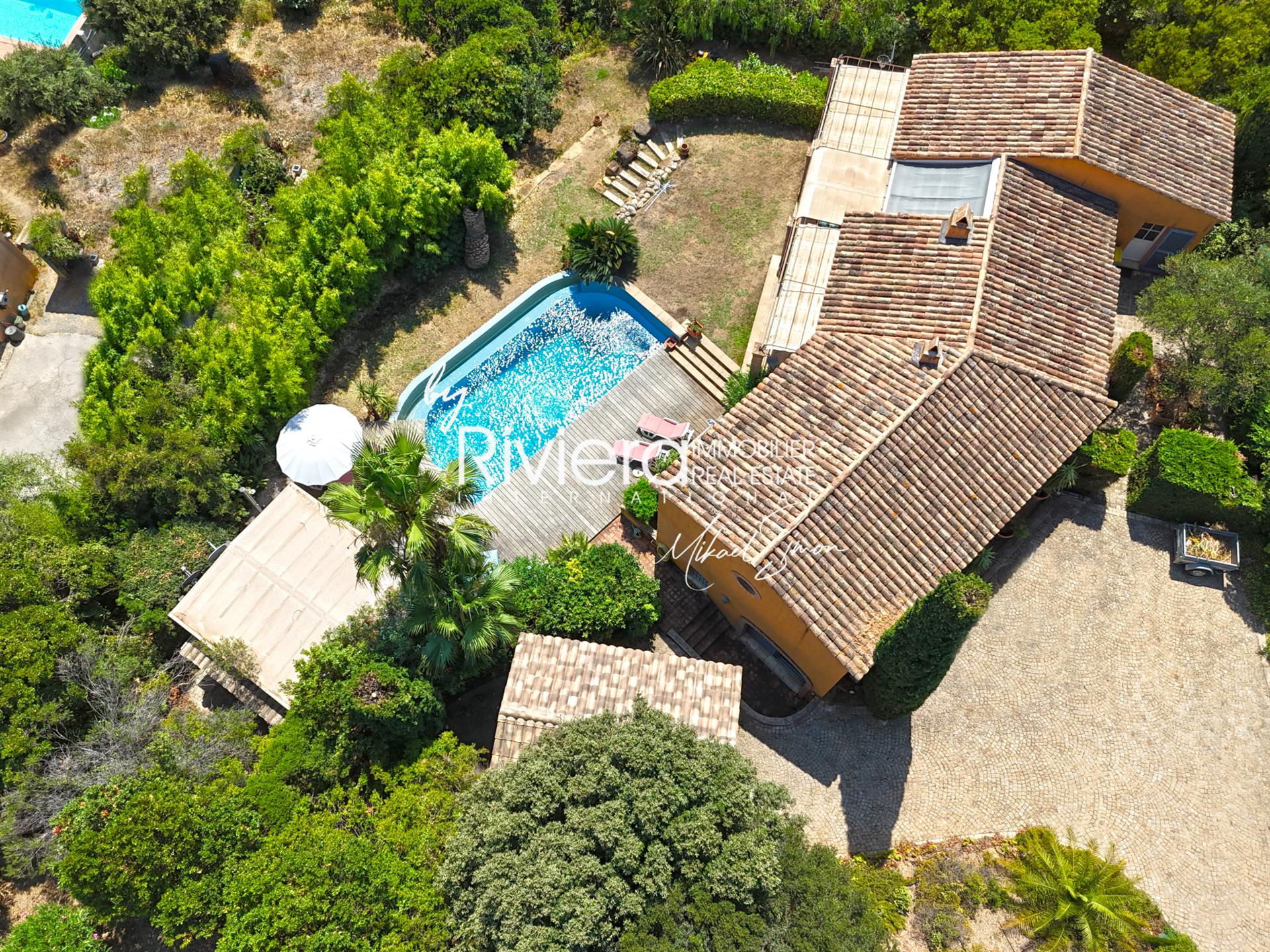 Maison à vendre, 185m², Cavalaire-sur-Mer