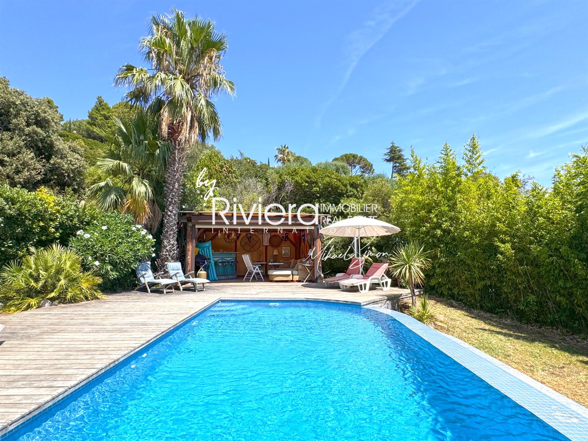 Maison à vendre, 185m², Cavalaire-sur-Mer