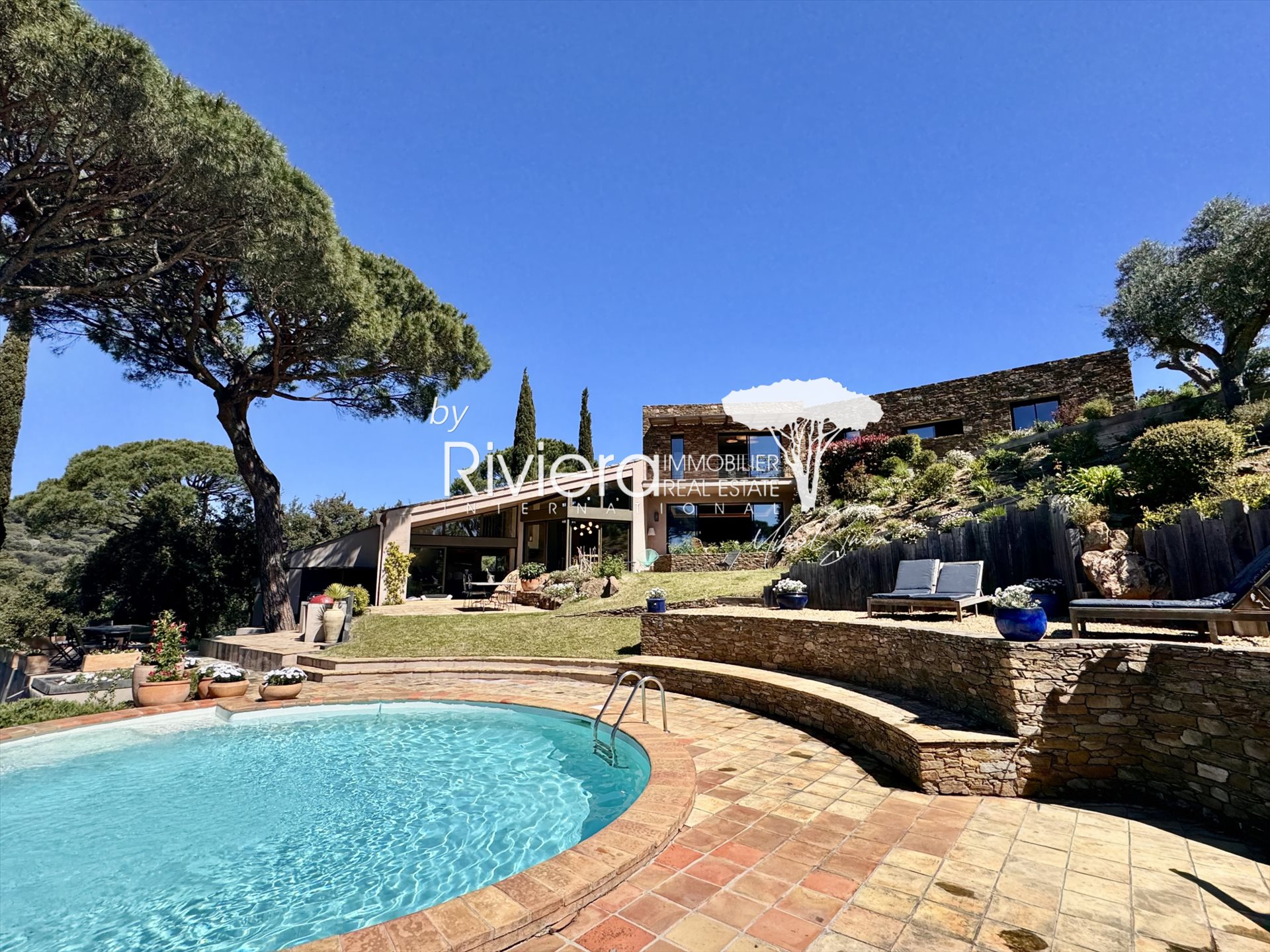 Maison à vendre, 365m², La Croix-Valmer