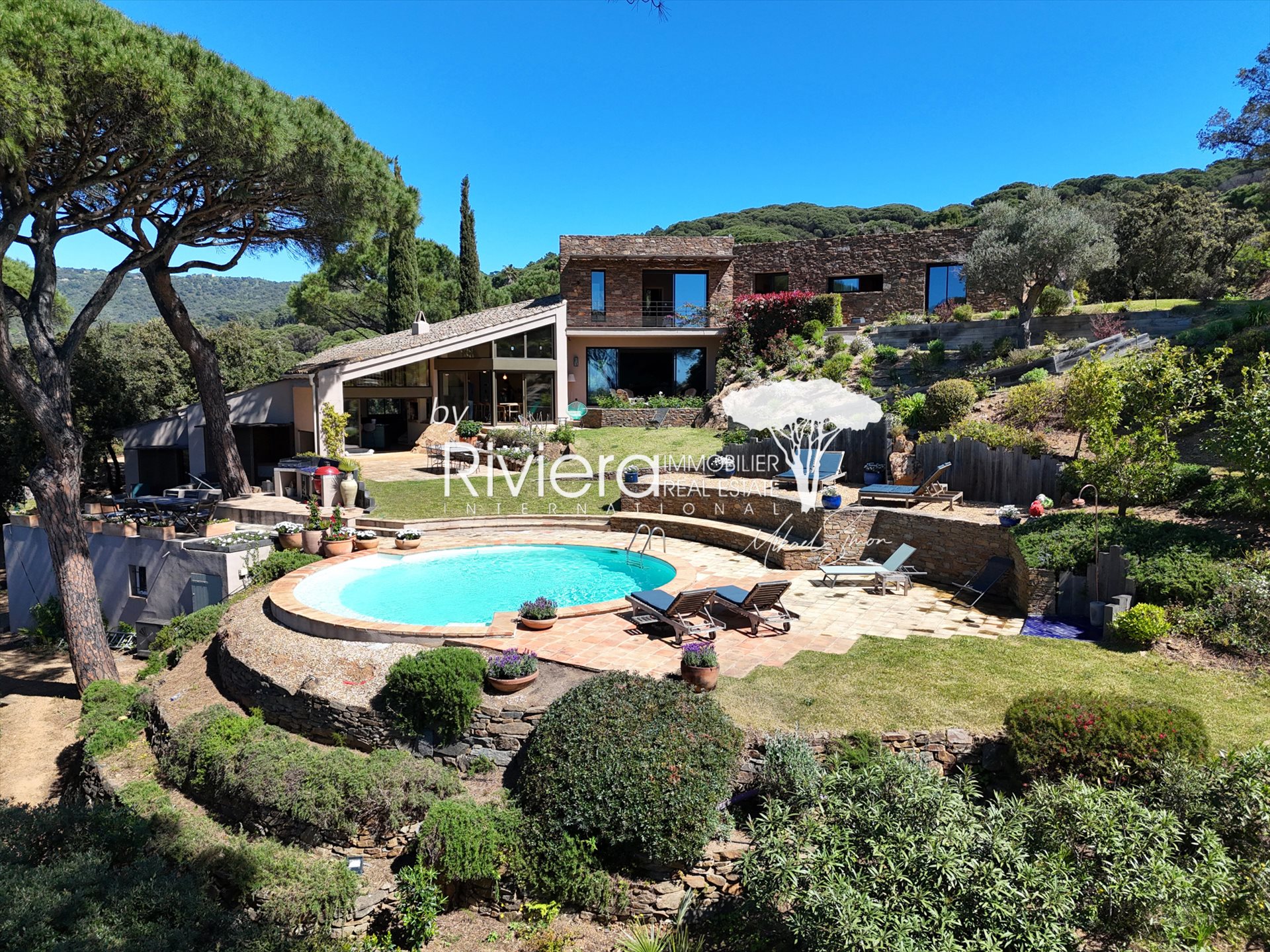 Maison à vendre, 365m², La Croix-Valmer