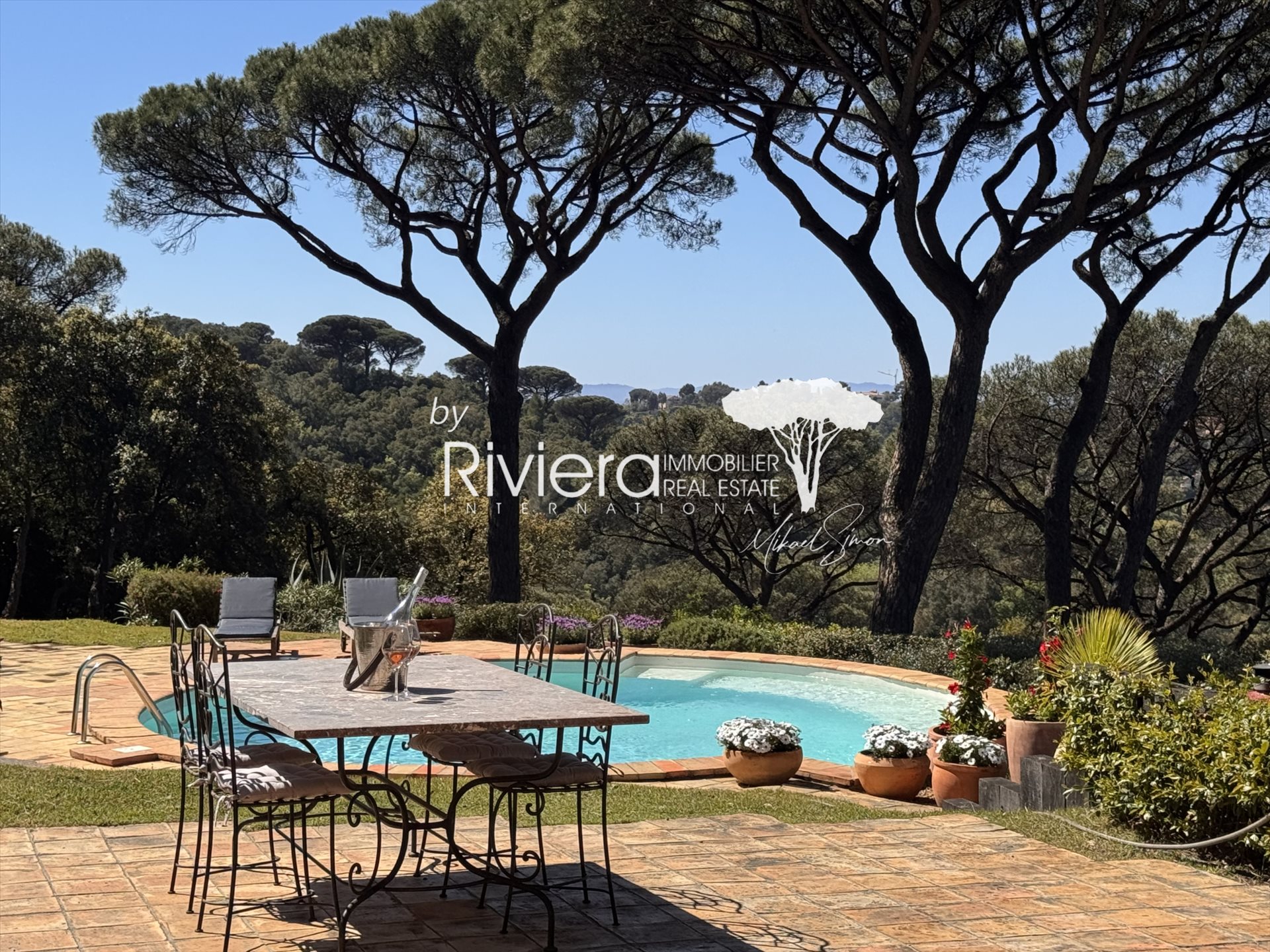 Maison à vendre, 365m², La Croix-Valmer