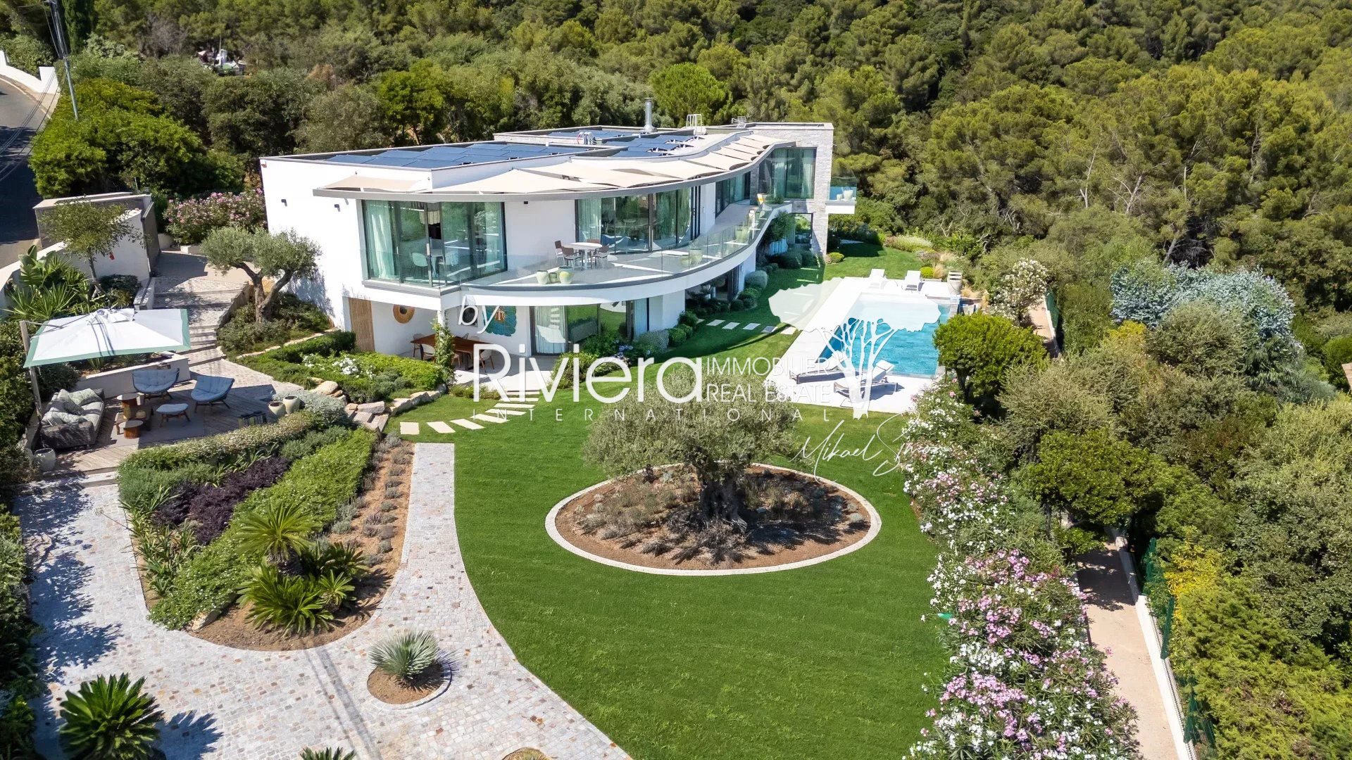 Maison à vendre, 410m², Cavalaire-sur-Mer