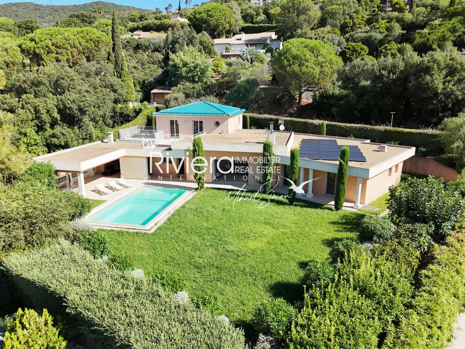 Maison à vendre, 297m², Cavalaire-sur-Mer