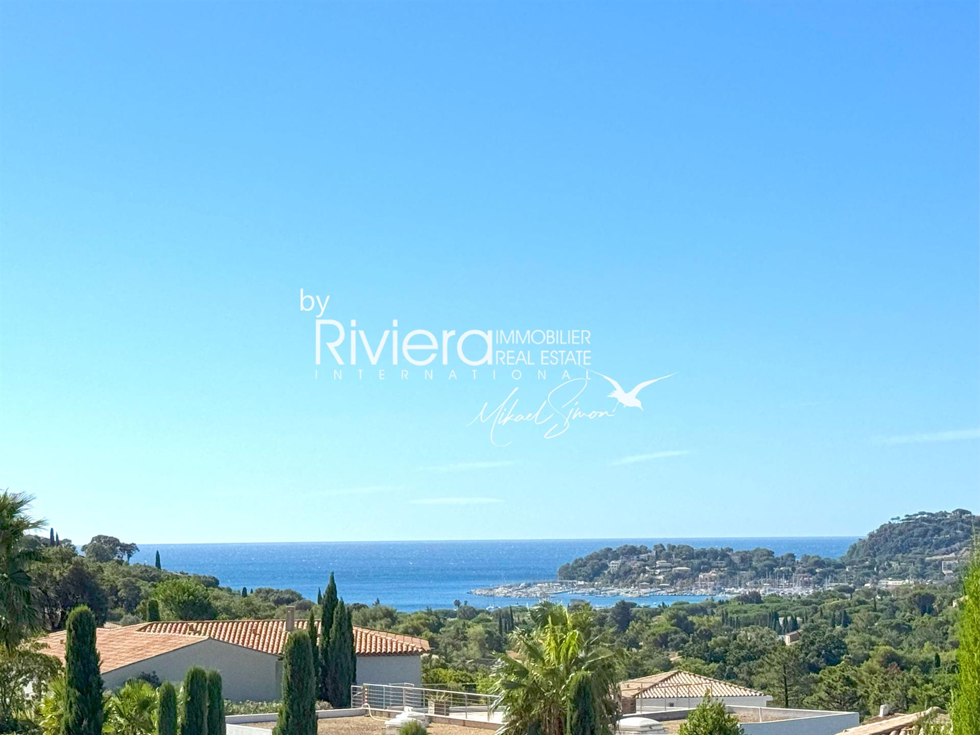 Maison à vendre, 297m², Cavalaire-sur-Mer