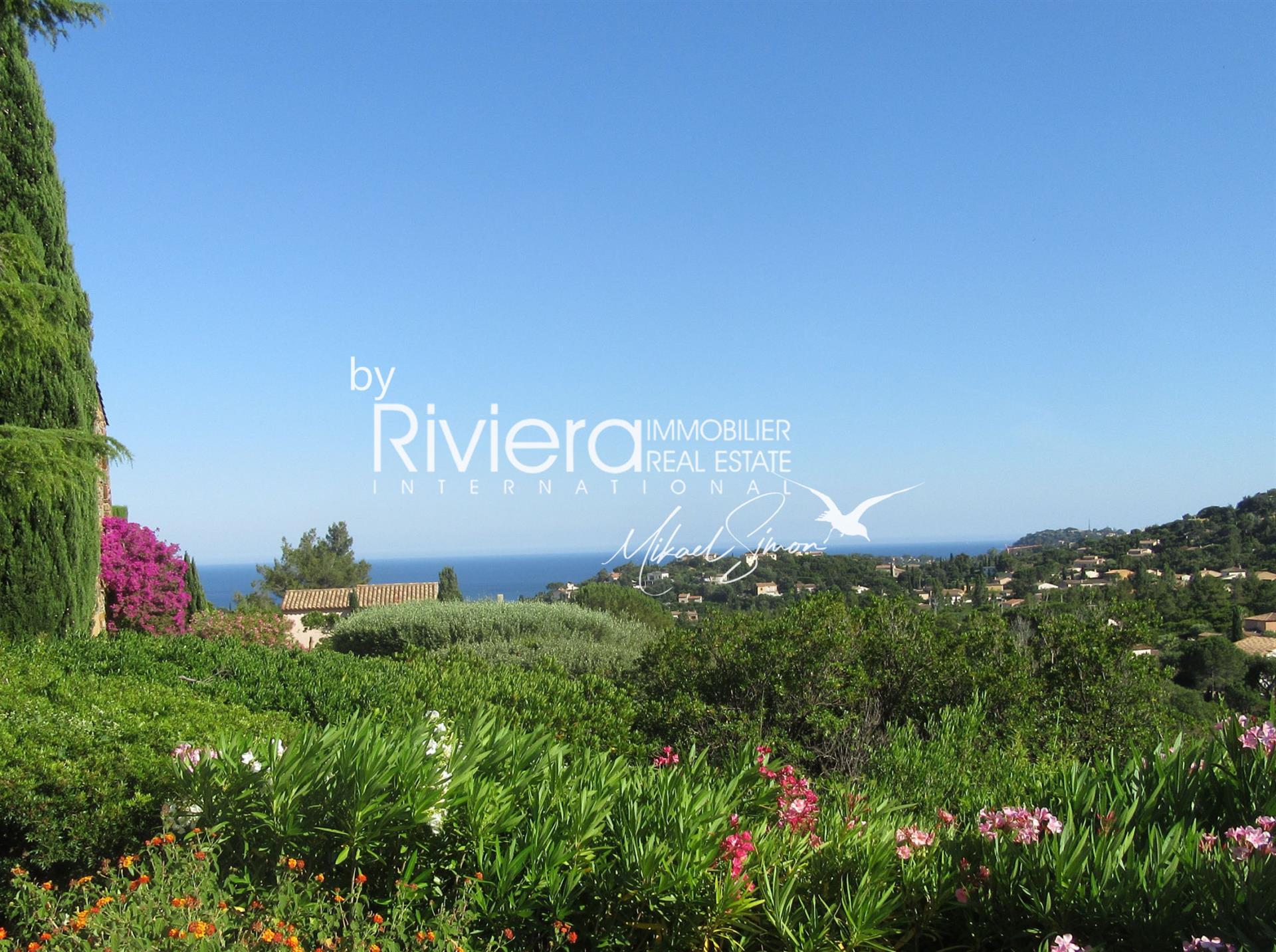 Maison à vendre, 178m², Cavalaire-sur-Mer