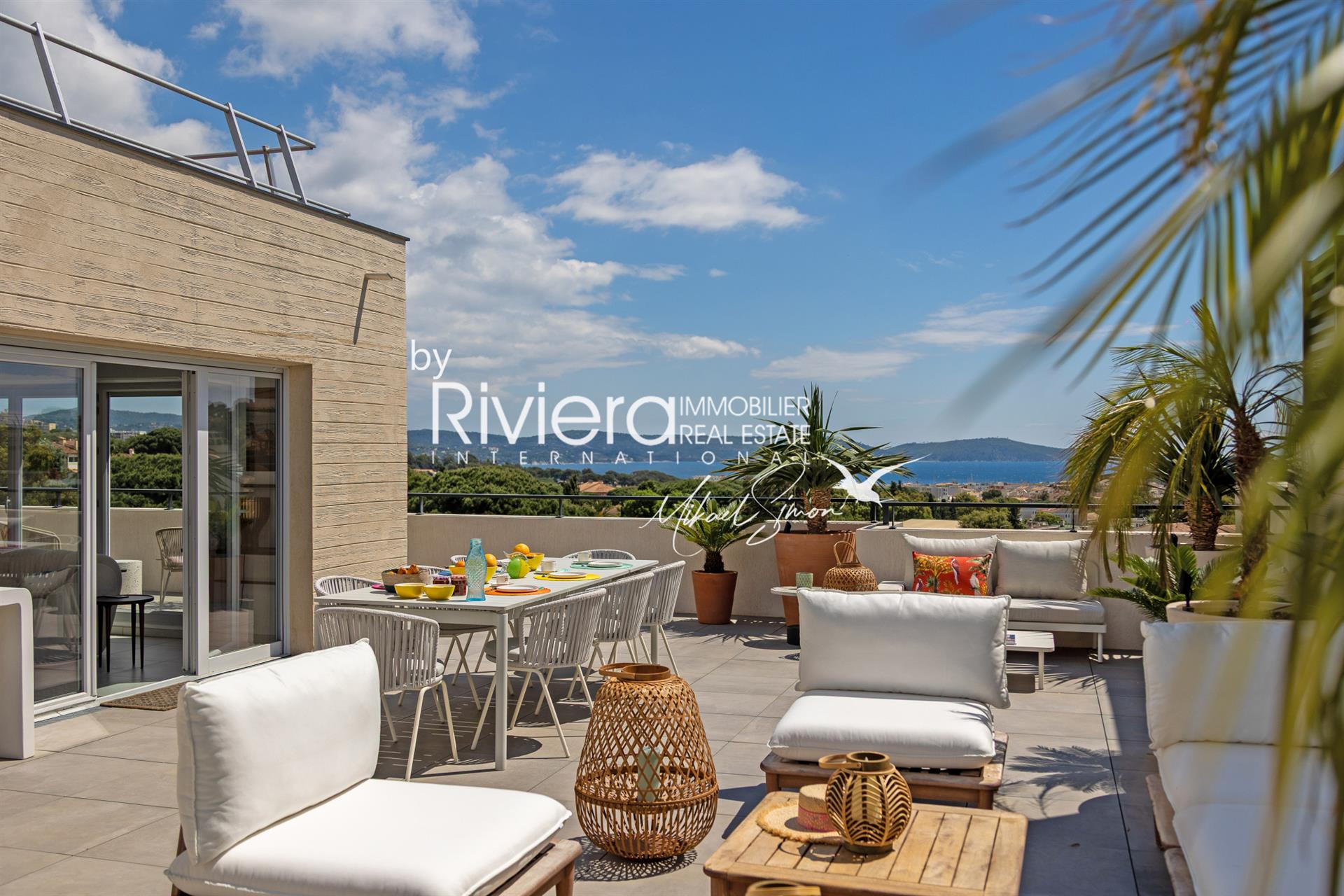 Appartement à vendre, 135m², Cavalaire-sur-Mer
