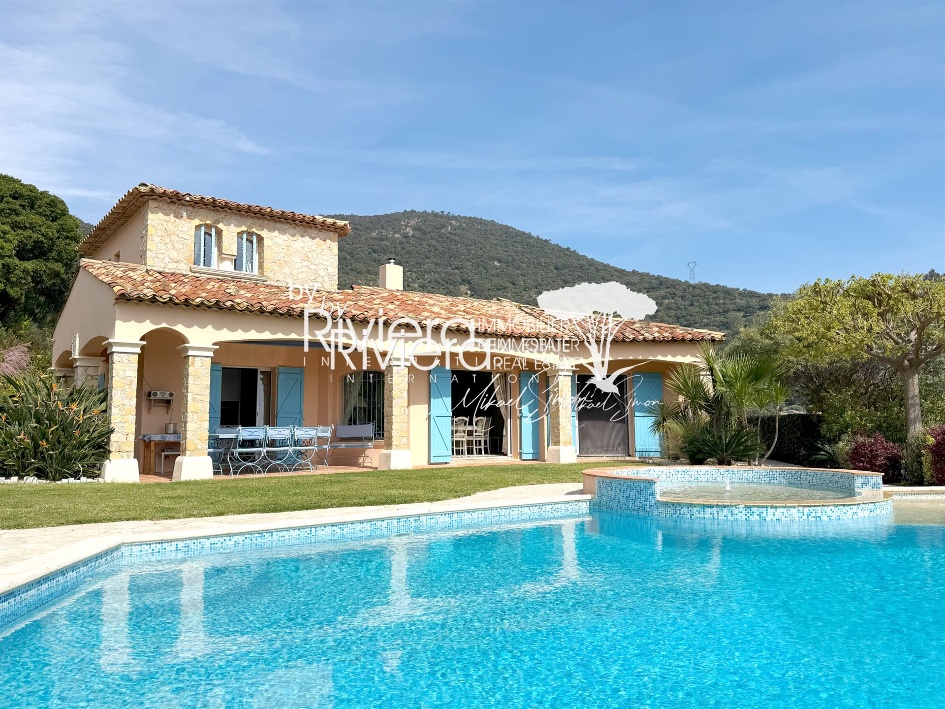 Maison à vendre, 121m², Cavalaire-sur-Mer