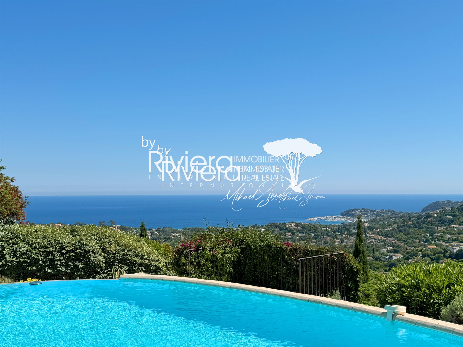 Maison à vendre, 241m², Cavalaire-sur-Mer