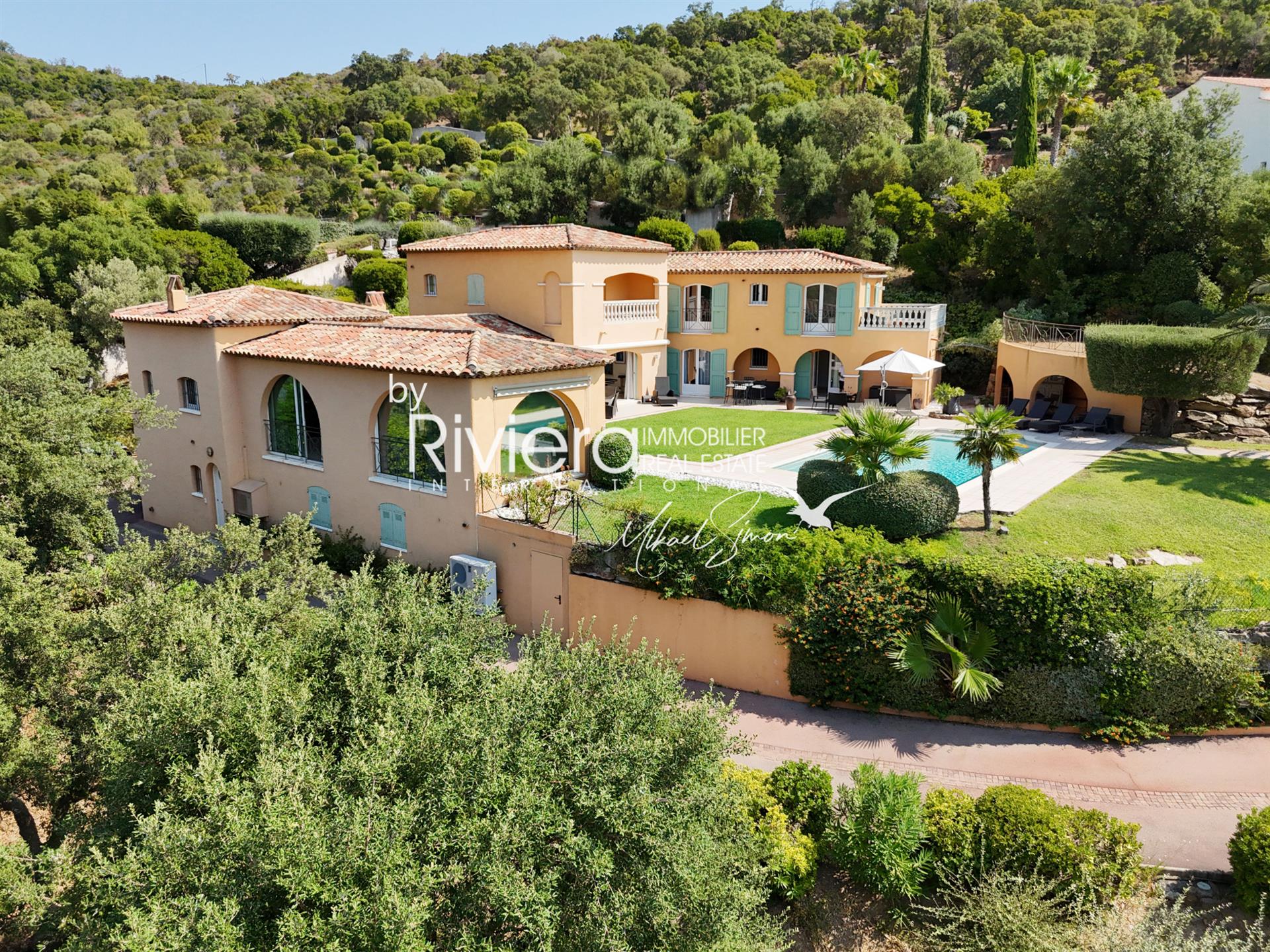 Maison à vendre, 495m², Cavalaire-sur-Mer