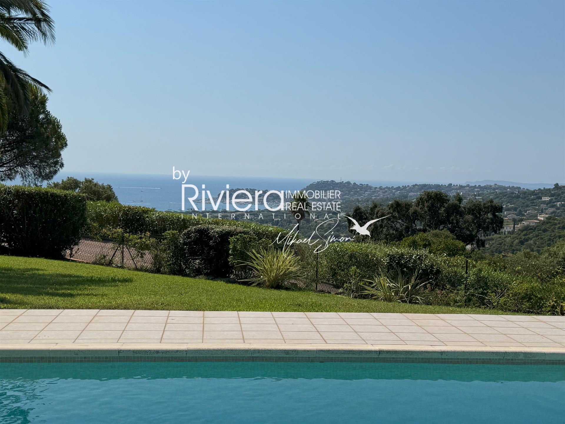 Maison à vendre, 495m², Cavalaire-sur-Mer