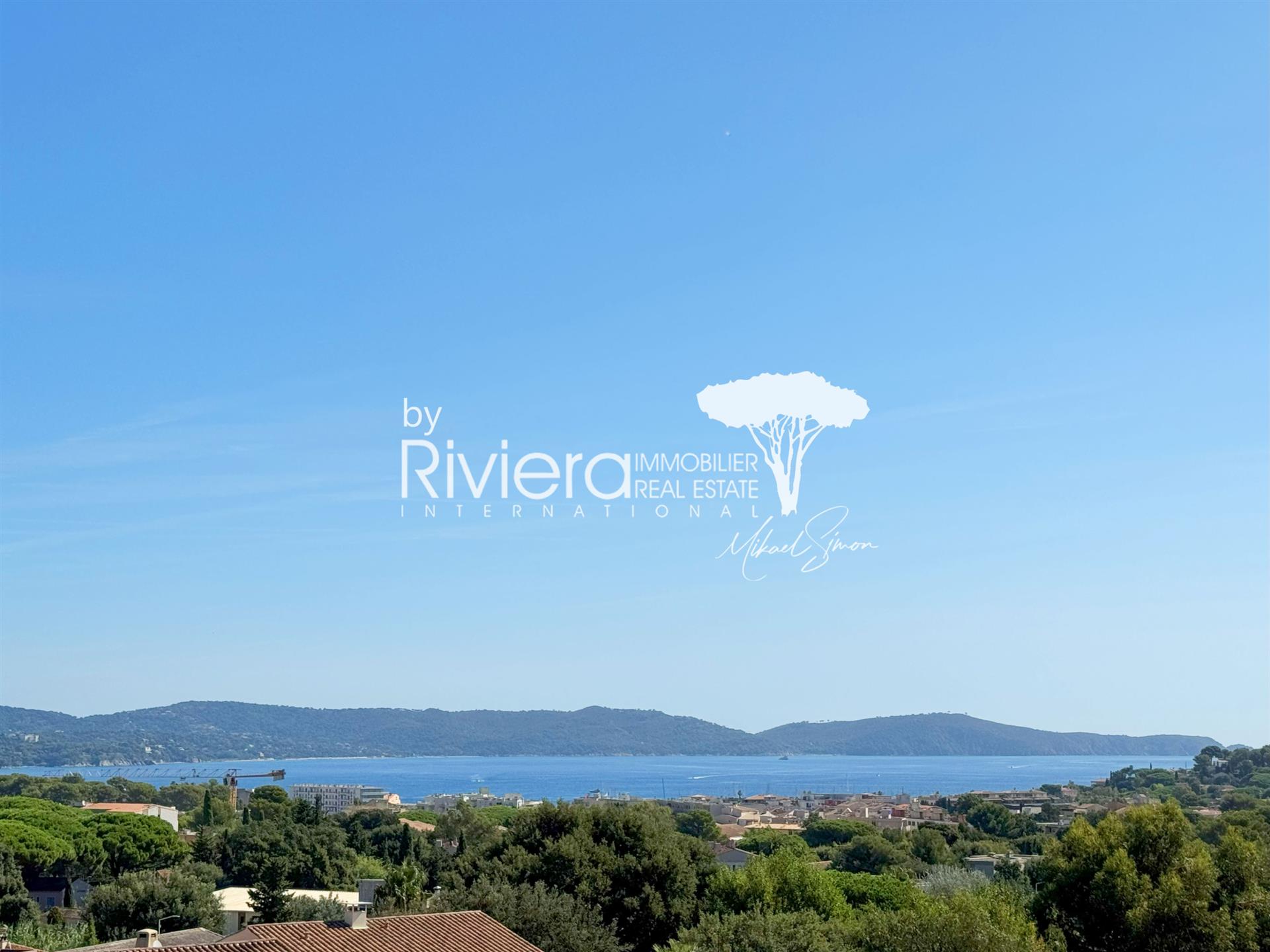 Appartement à vendre, 147m², Cavalaire-sur-Mer
