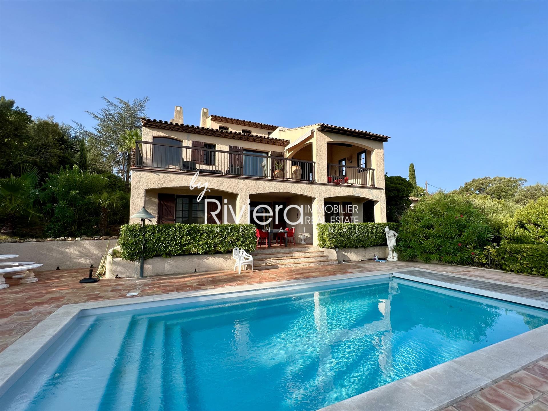 Maison à vendre, 240m², Cavalaire-sur-Mer