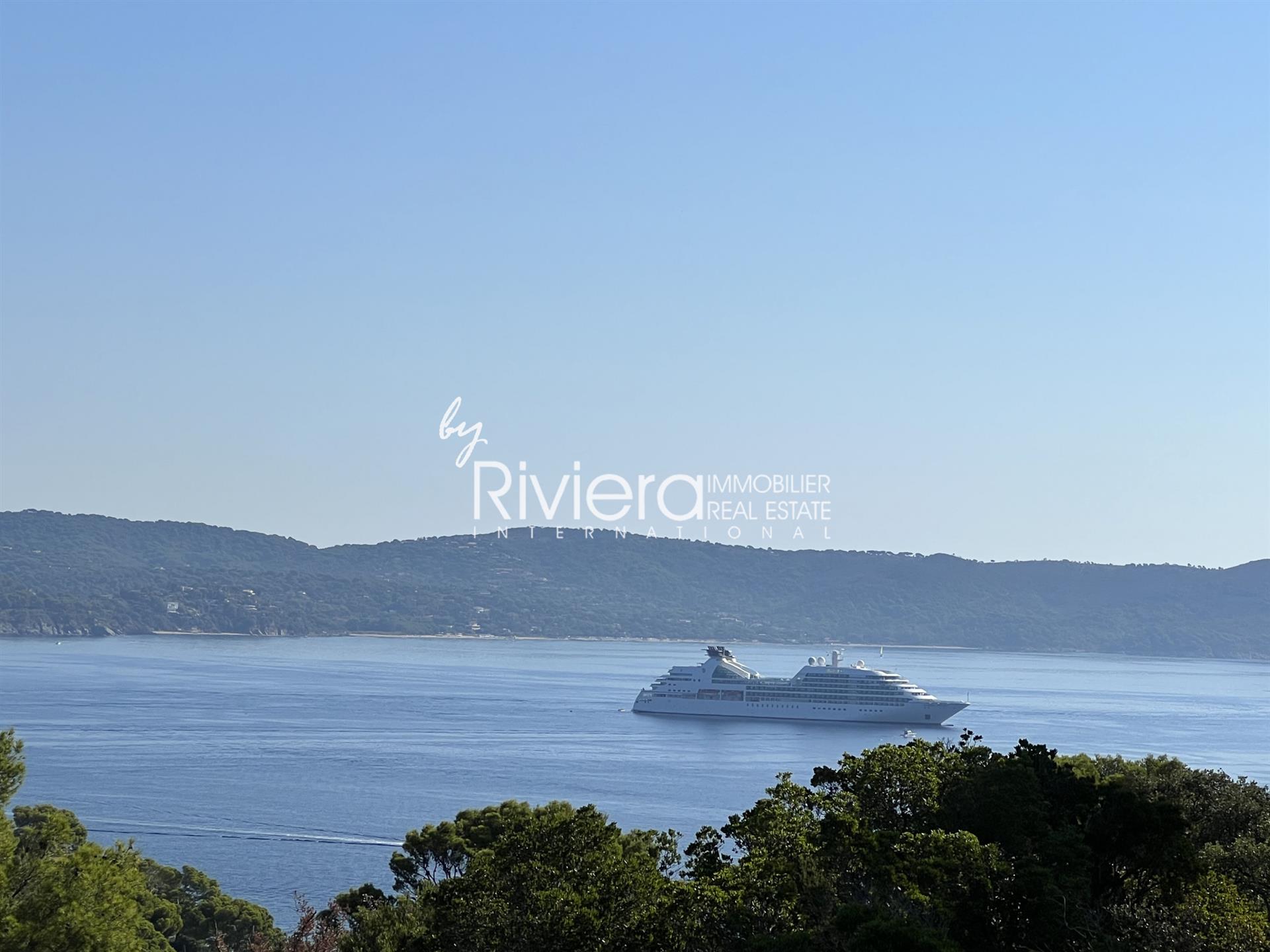 Maison à vendre, 240m², Cavalaire-sur-Mer