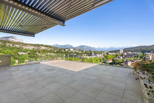 Appartement 4 pièces 140 m² · à Chambéry · 140 m² · 963 000 €