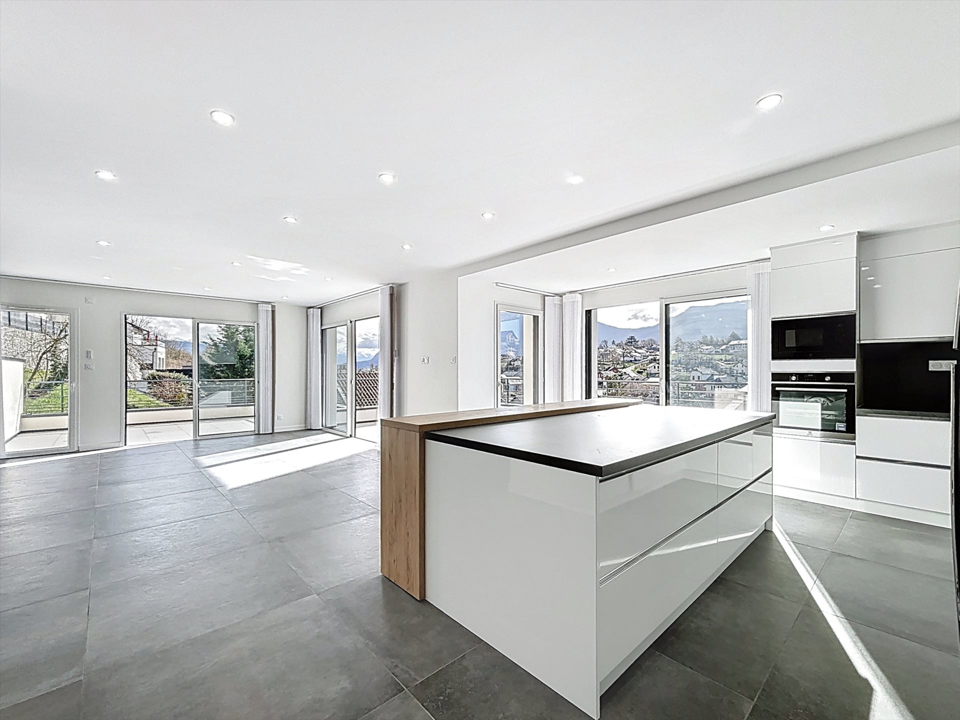 Appartement à vendre, 115m², Saint-Jeoire-Prieuré