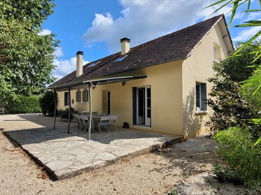 Maison 8 pièces 177 m² · à Espère · 177 m² · 359 500 €