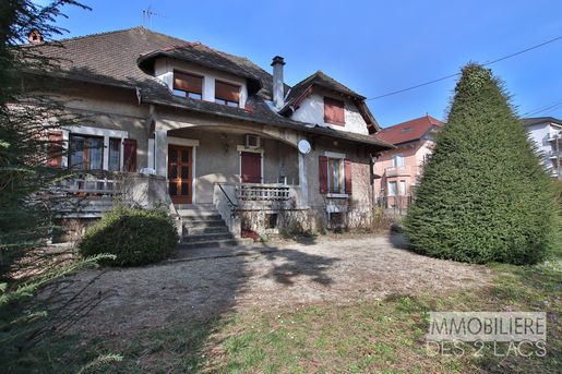 Maison 8 pièces 225 m² · à Annecy · 225 m² · 1 680 000 €