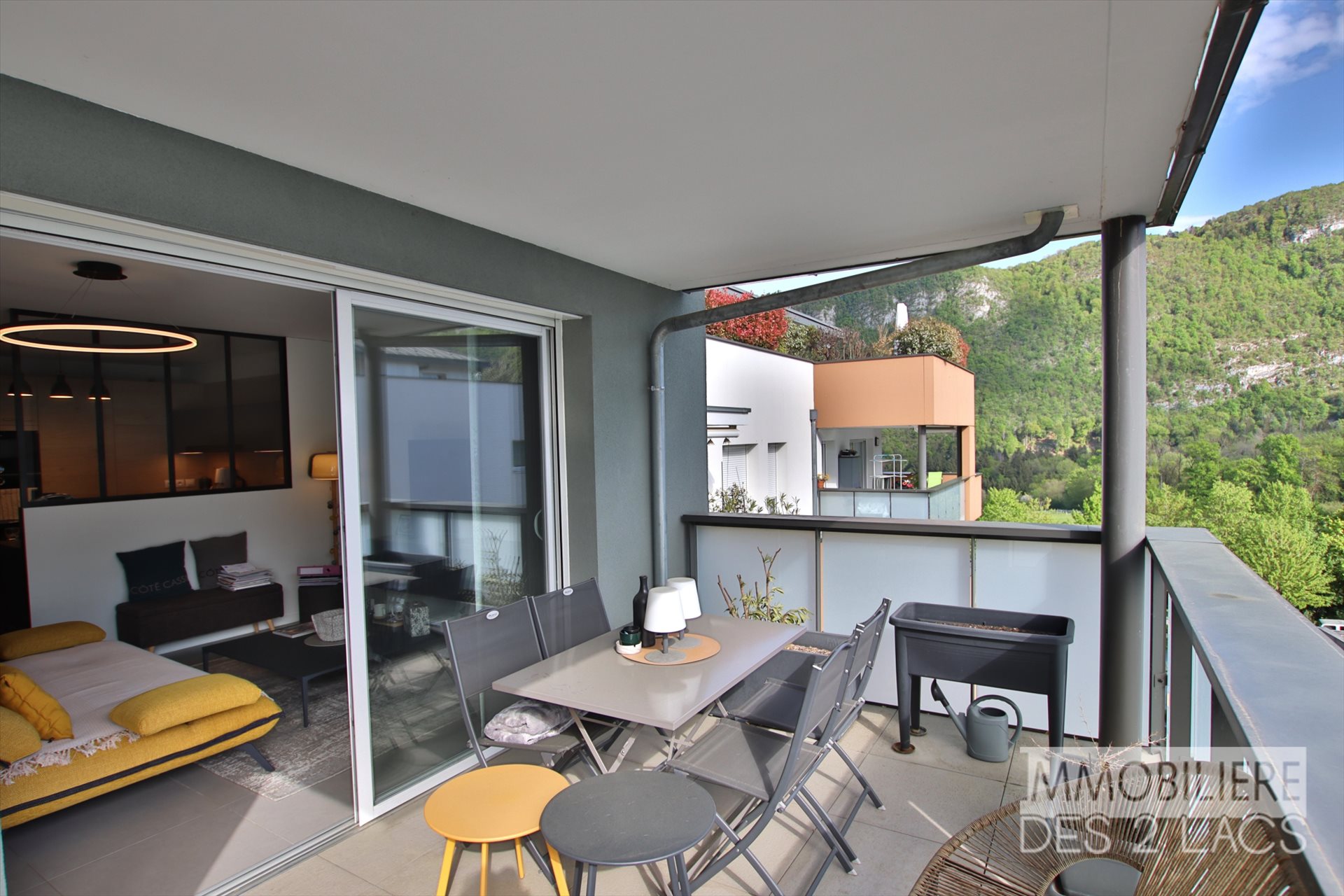 Modern apartment in a recent building - Pleasant terrace - Cellar and garage included - Vue 5