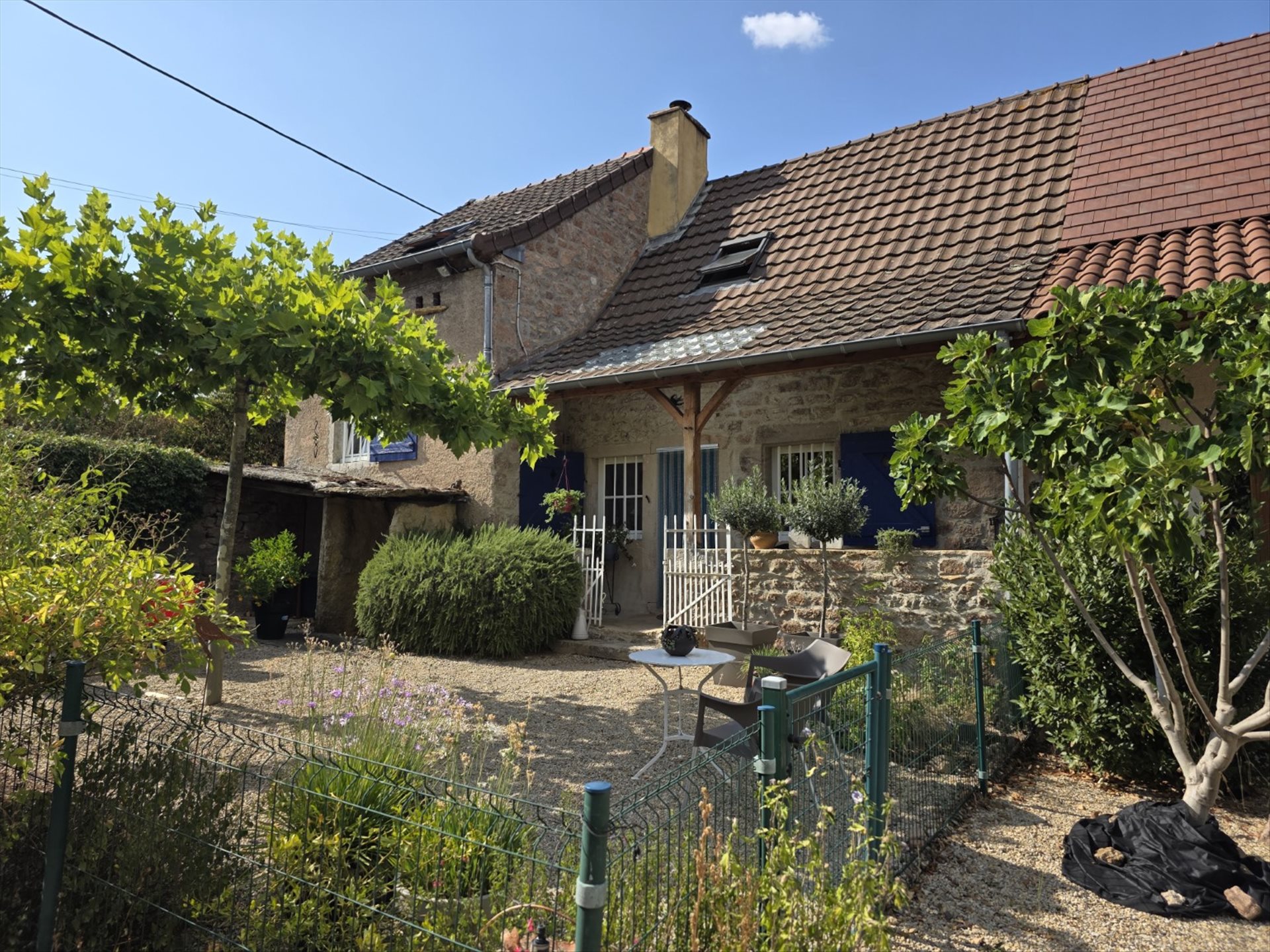 Maison 3 pièces 90 m² · à Saint-Bonnet-de-Joux · 90 m² · 325 000 €